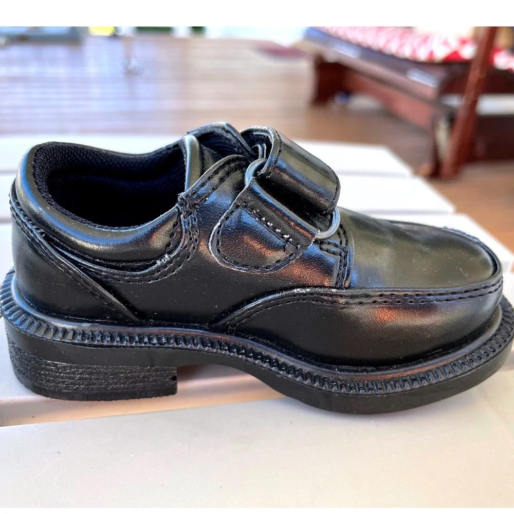 French Toast Boys Black Dress Shoes Uniform School Hook and Loop Size 5M Toddler
